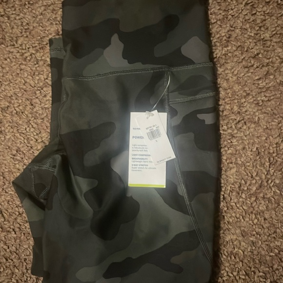 Camo Other - Old Navy Active